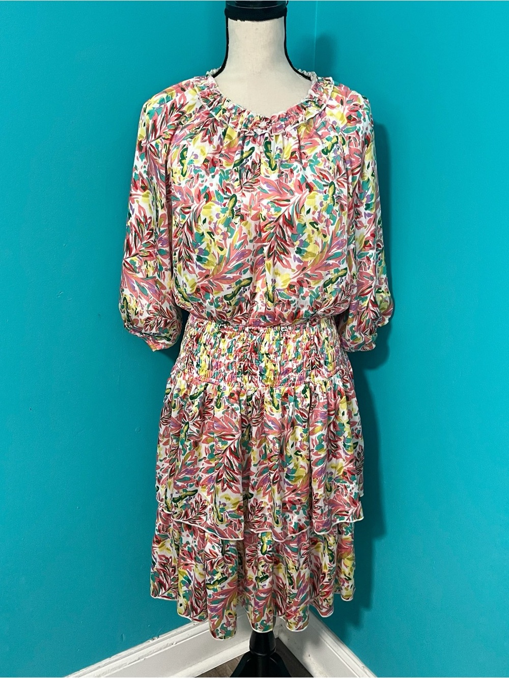NWT Yakira Bella M Zena Multicolor Floral 3/4 Sleeve Ruffle Smocked Waist Dress